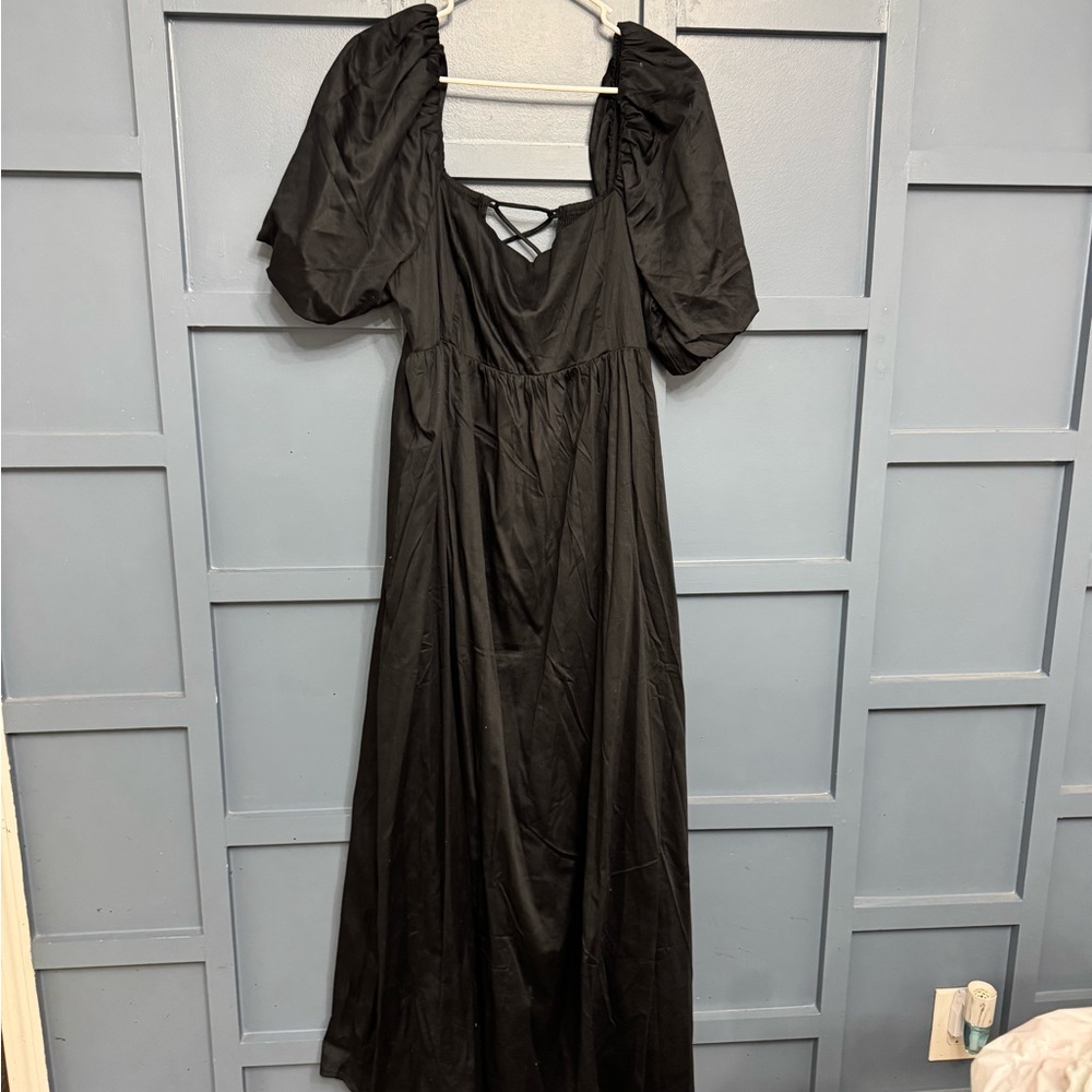 Forever 21 Black Puff Sleeve Cocktail Gown
